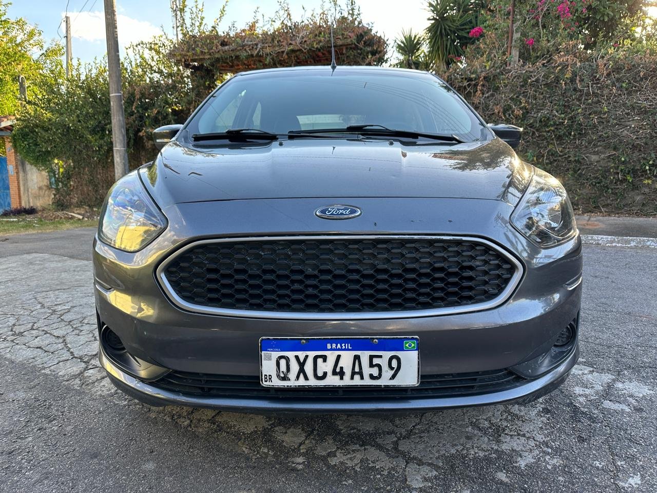 Vendo Ford Ka Hatch completo 2020