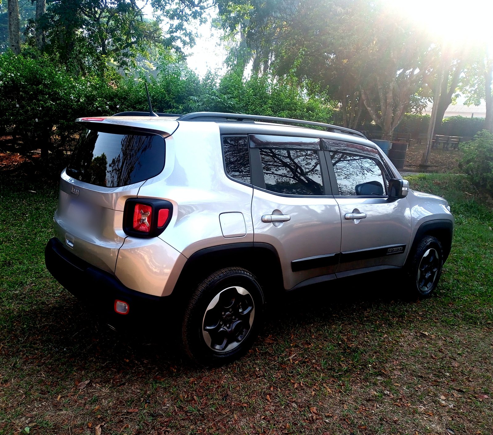 Jeep renaggade 2020/2020 1.8 Flex 40110 KM ÚNICO DONO