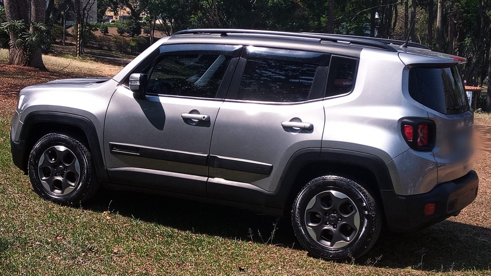 Jeep renaggade 2020/2020 1.8 Flex 40110 KM ÚNICO DONO