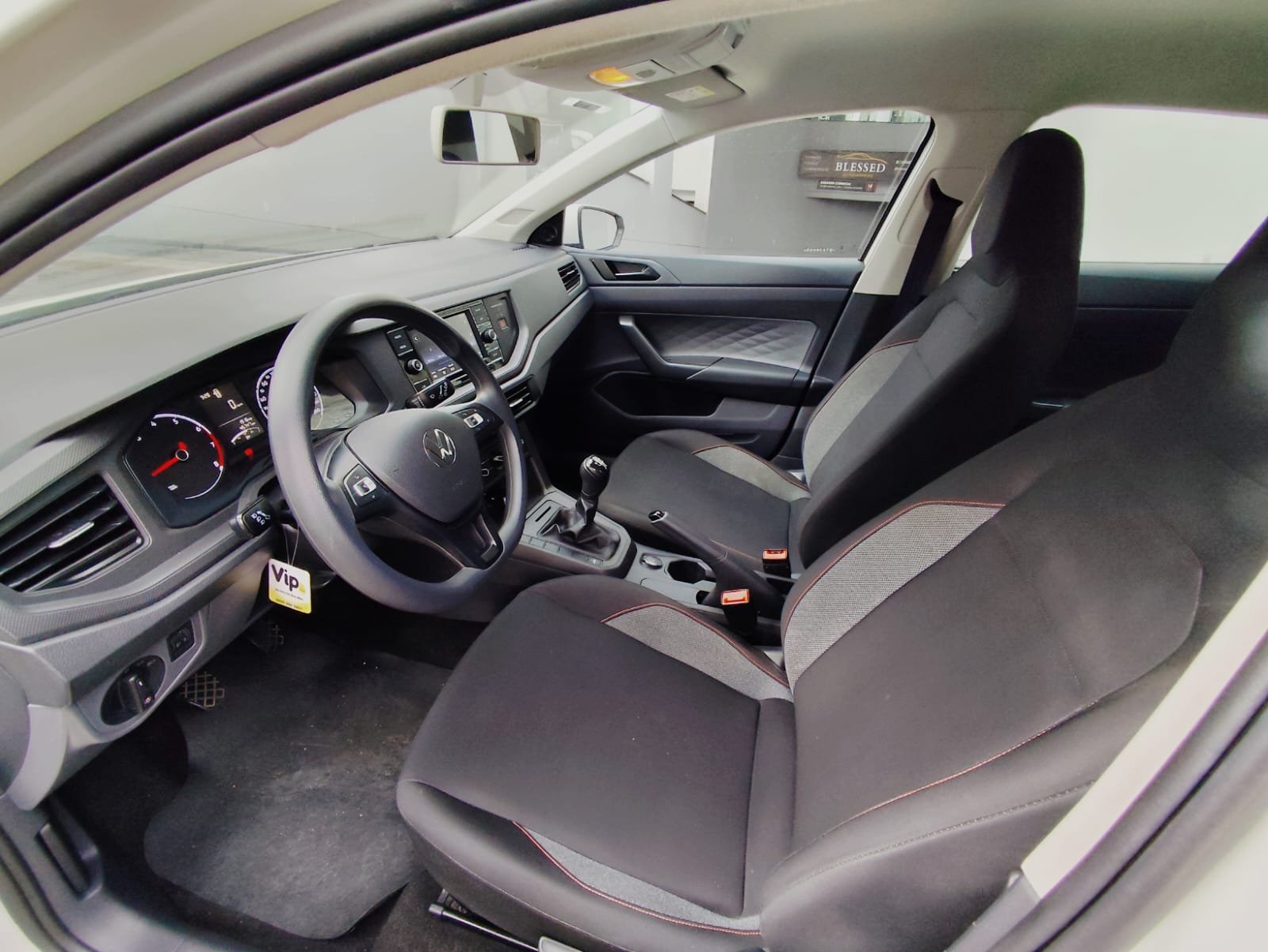 Volkswagen Polo MPI 1.0 Flex – 2024