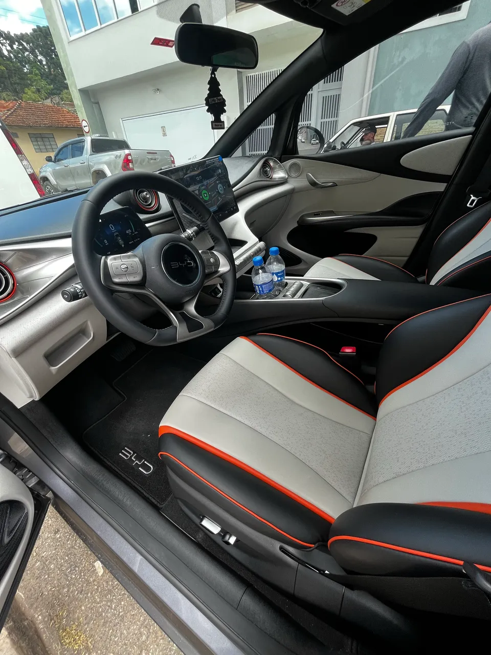 BYD Dolphin EV (Elétrico) 2026