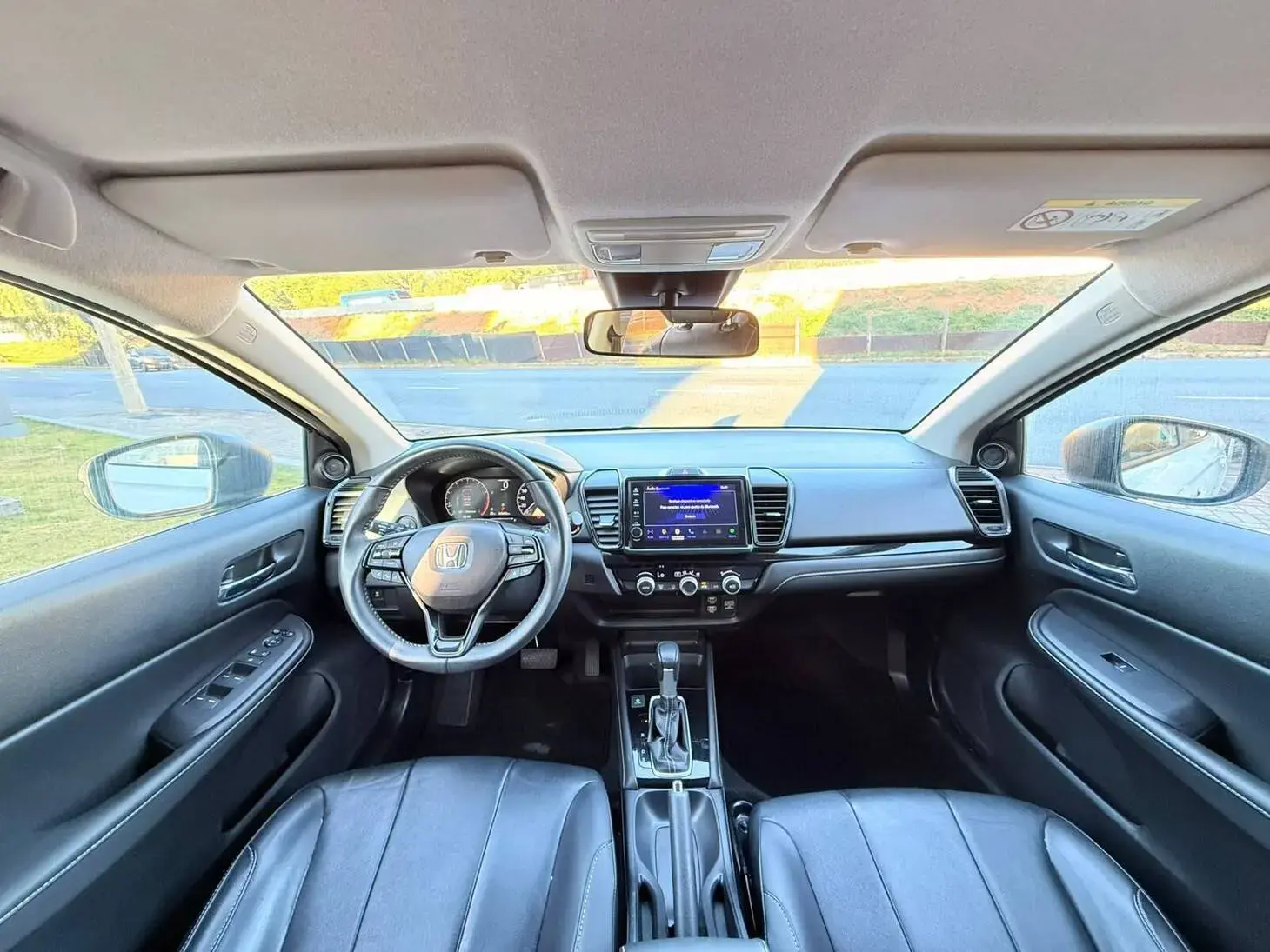 City Hatch Touring 1.5 (Aut)