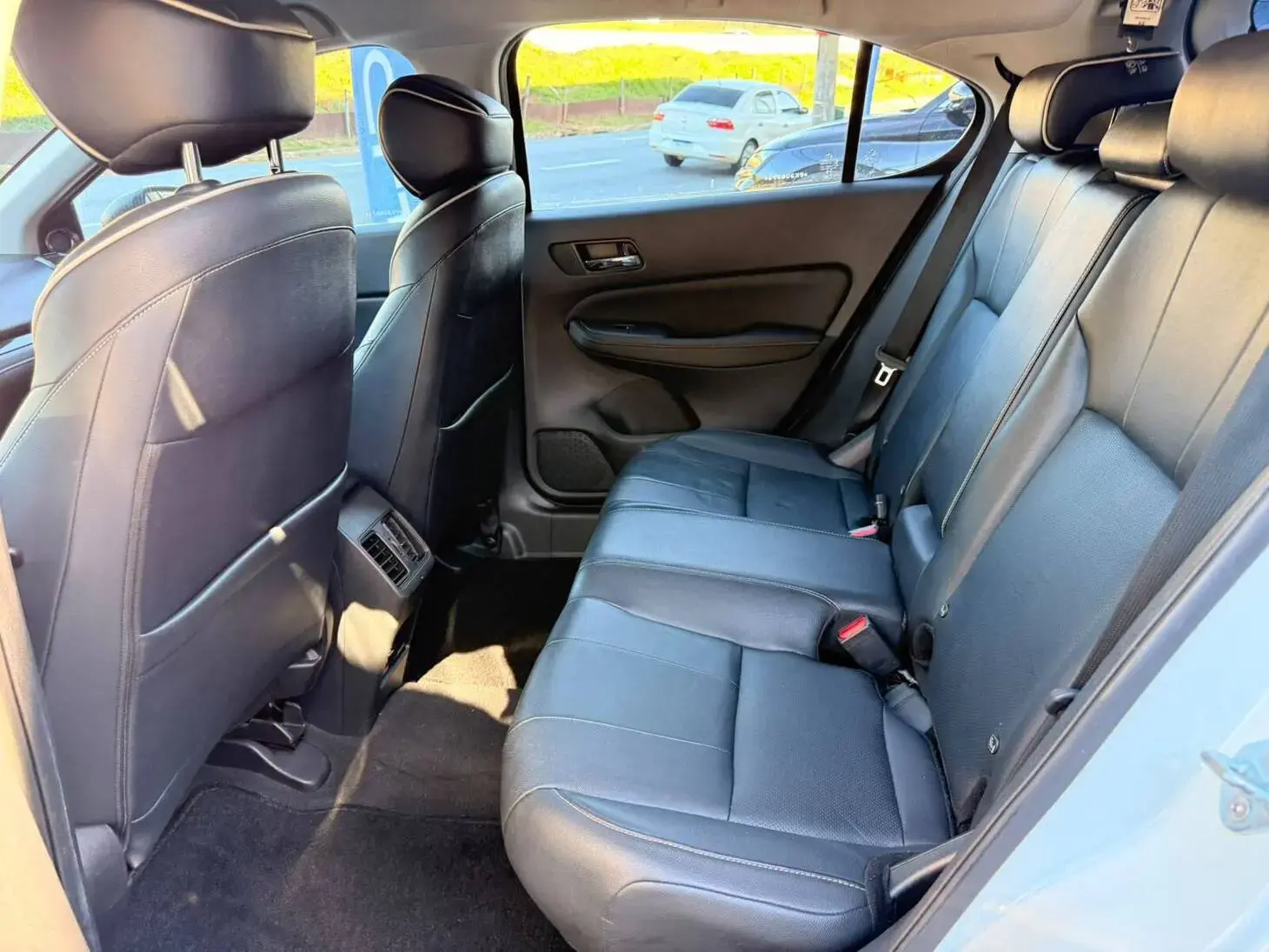 City Hatch Touring 1.5 (Aut)
