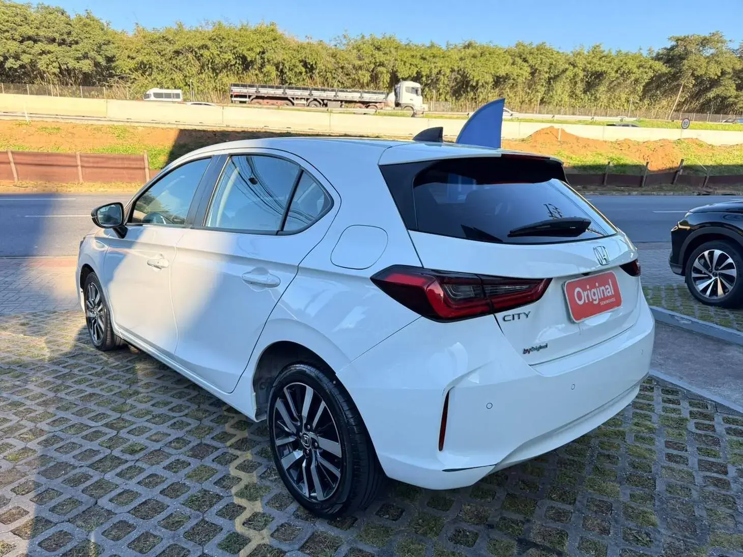 City Hatch Touring 1.5 (Aut)