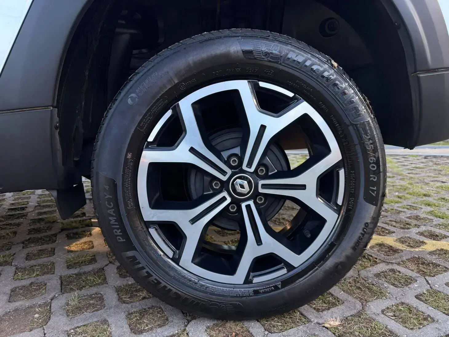 Duster Iconic 1.3 Turbo (Flex) (Aut.)