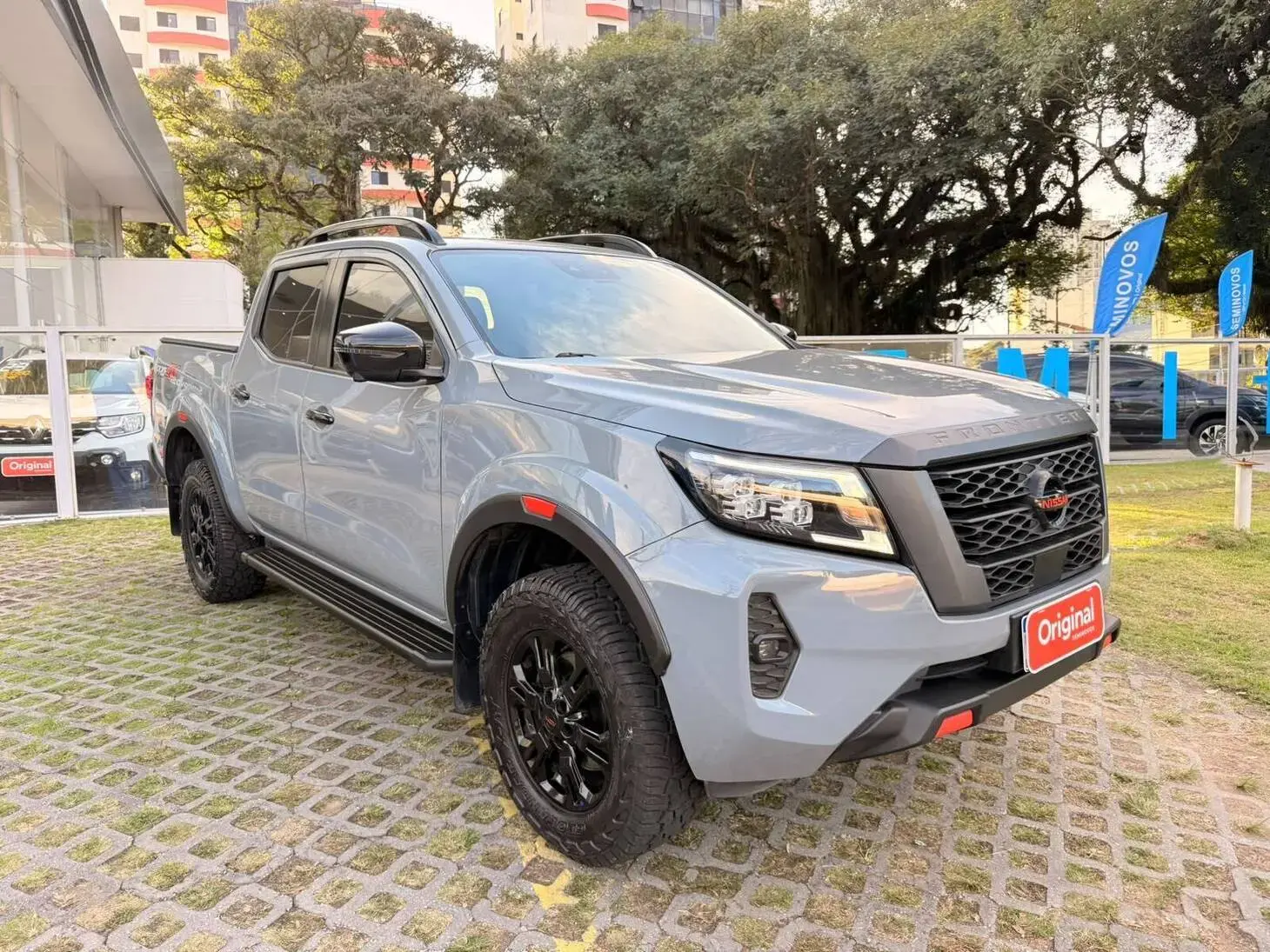 Frontier 2.3 TD CD PRO-4X 4×4