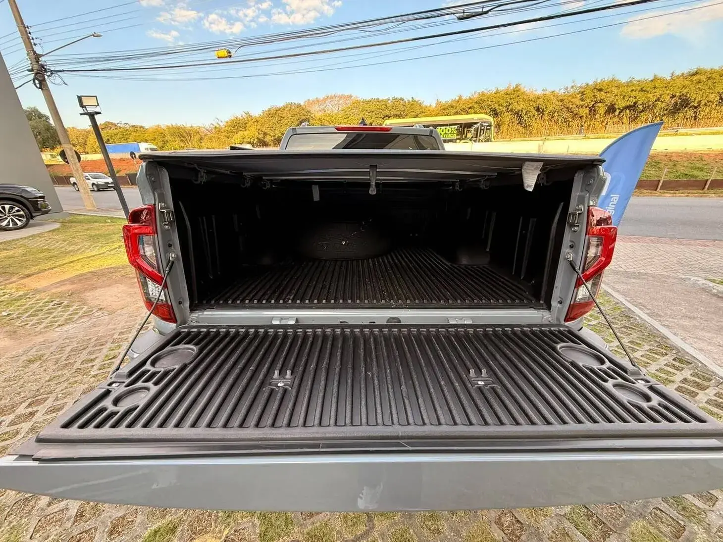 Frontier 2.3 TD CD PRO-4X 4×4