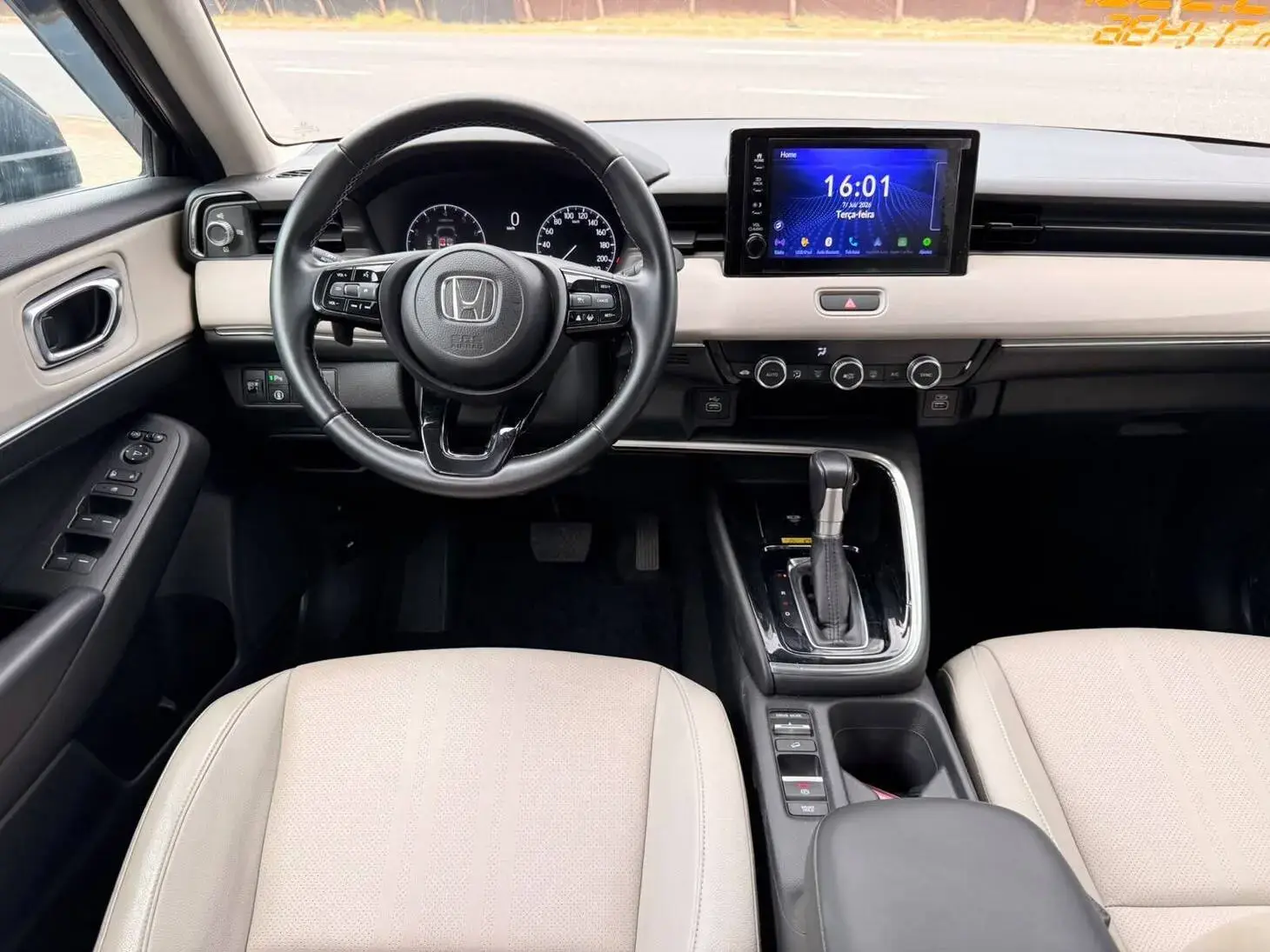 HR-V Touring 1.5 Turbo