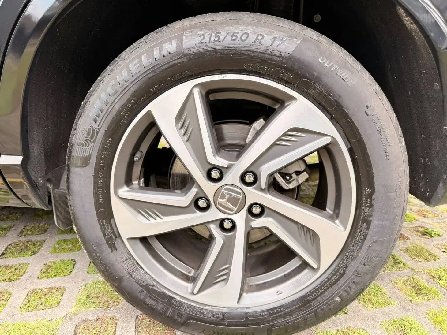 HR-V Touring 1.5 Turbo