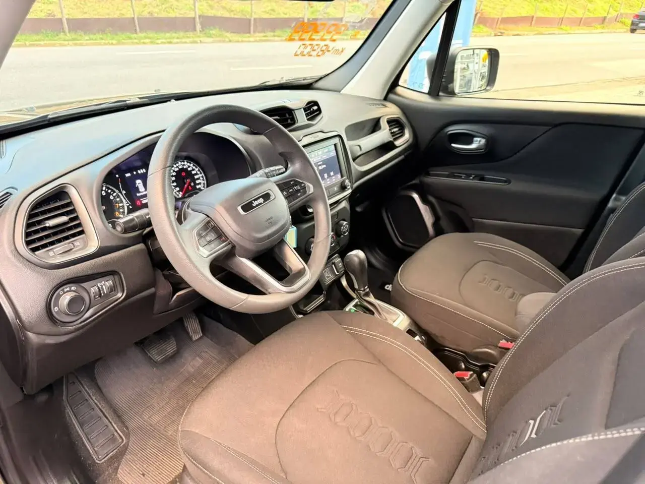 Renegade T270 1.3 Turbo 4×2