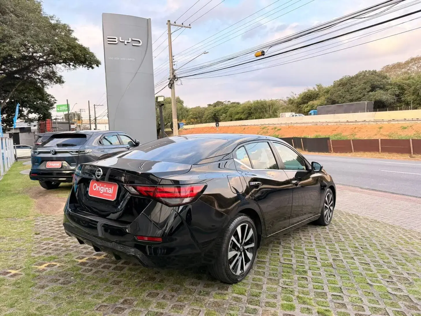Sentra Advance 2.0 16V Aut.