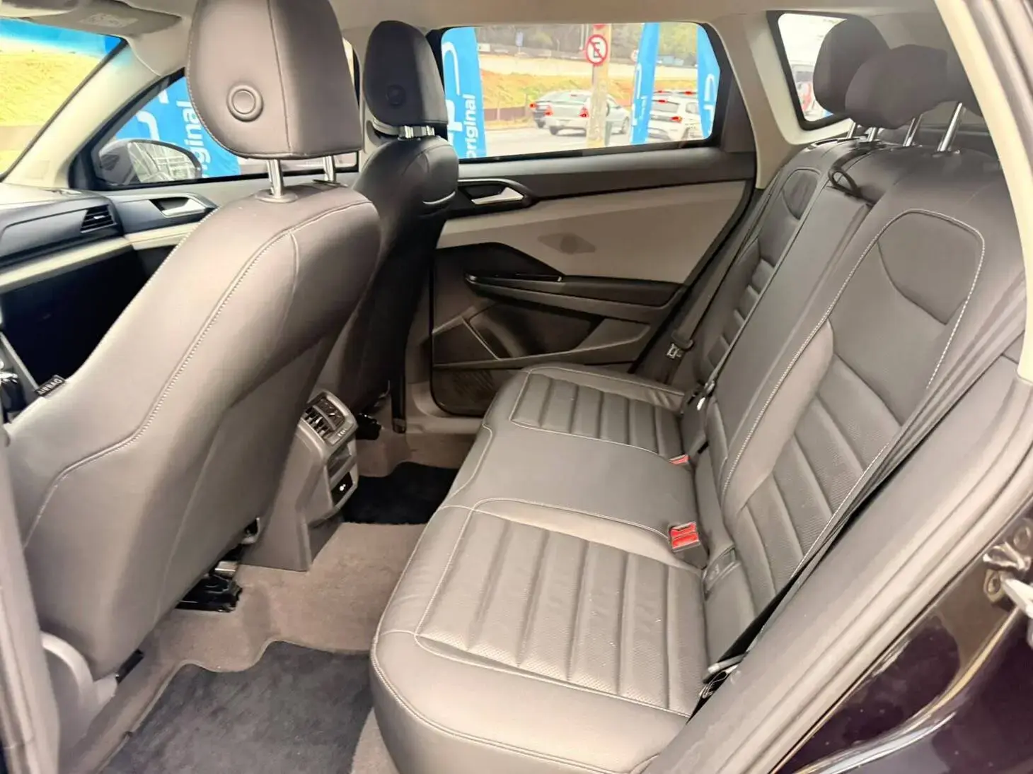 Taos Comfortline 1.4 TSI (Aut) (Flex)