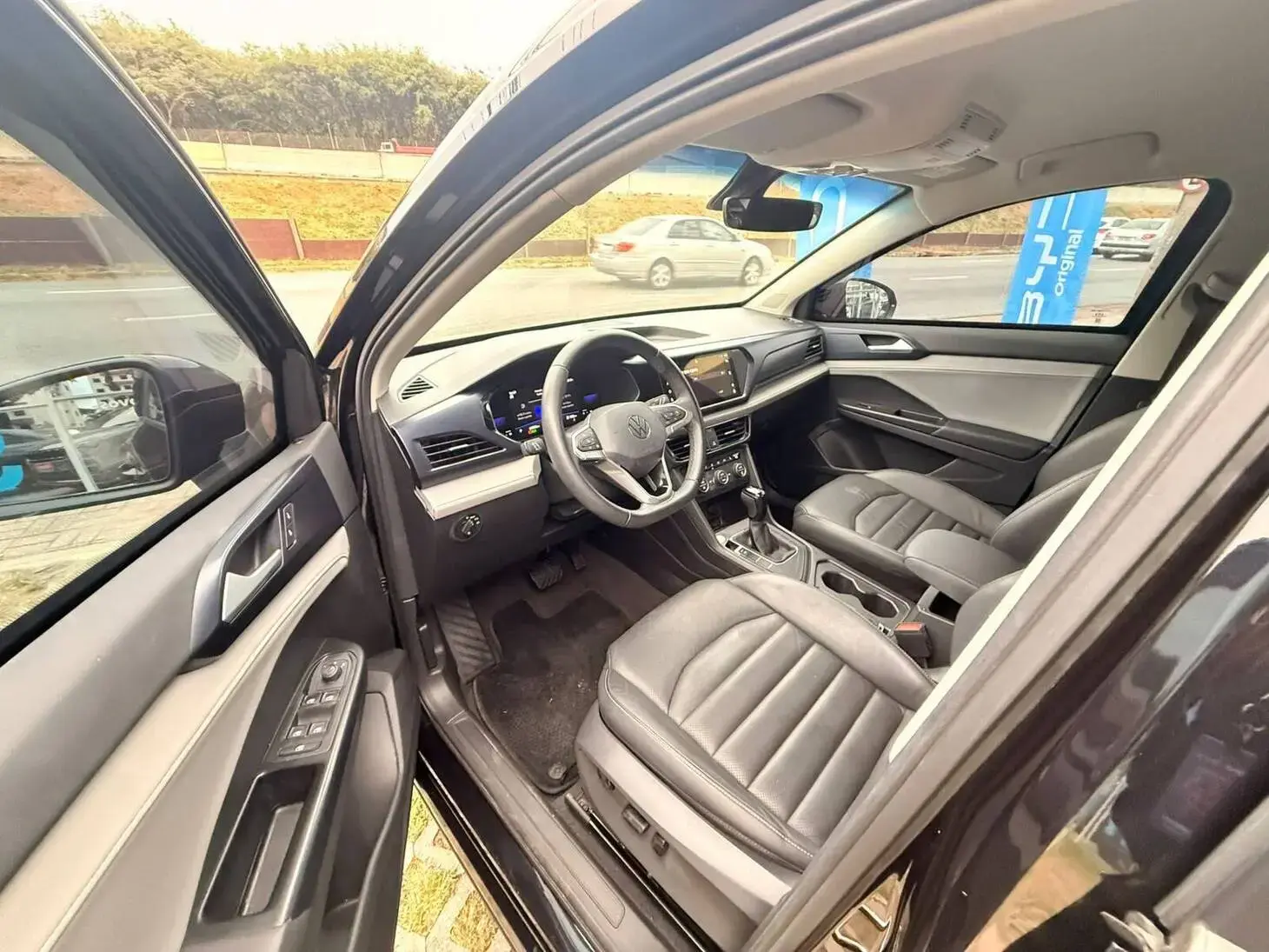 Taos Comfortline 1.4 TSI (Aut) (Flex)