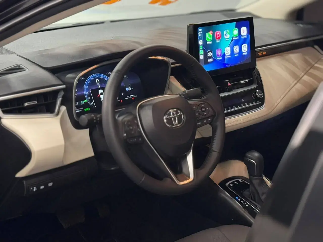 Corolla Altis Hybrid Premium 1.8 Flex
