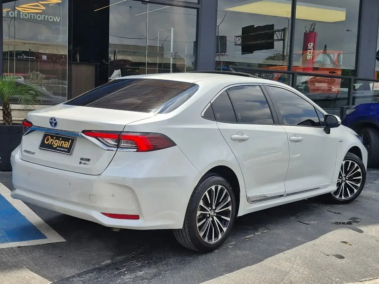 Corolla Altis Hybrid Premium 1.8 Flex