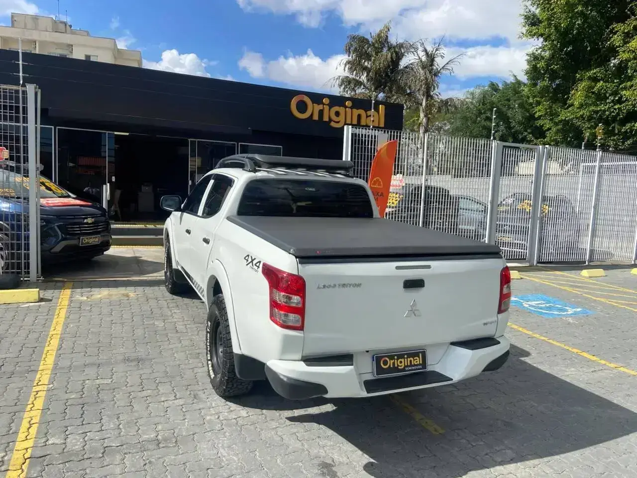 L200 Triton Sport GLS 2.4