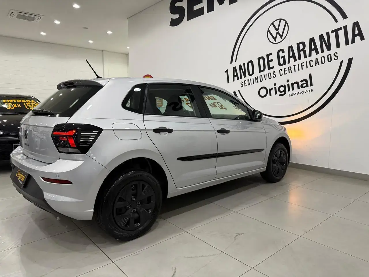Polo Track 1.0 Flex 12V 5p