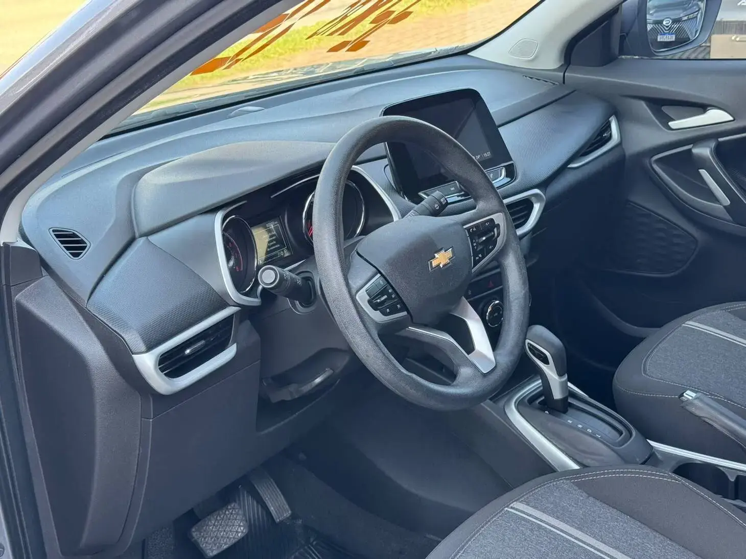 Tracker LT 1.0 Turbo (Aut) (Flex)