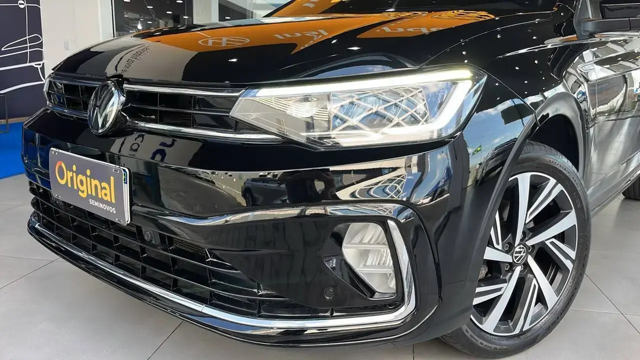 Virtus Highline 1.0 200 TSI
