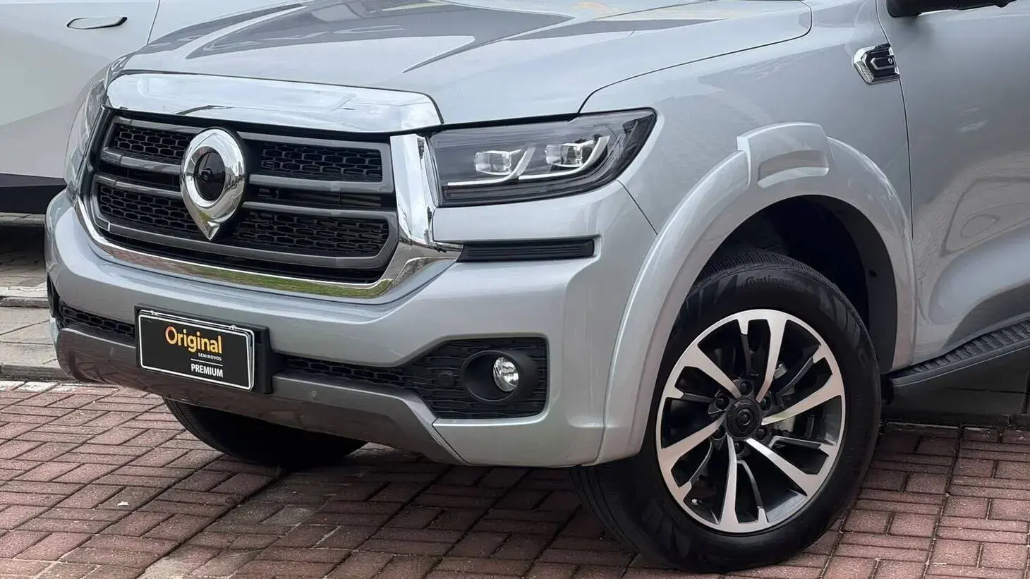 Poer P30 Exclusive 2.4 TDI