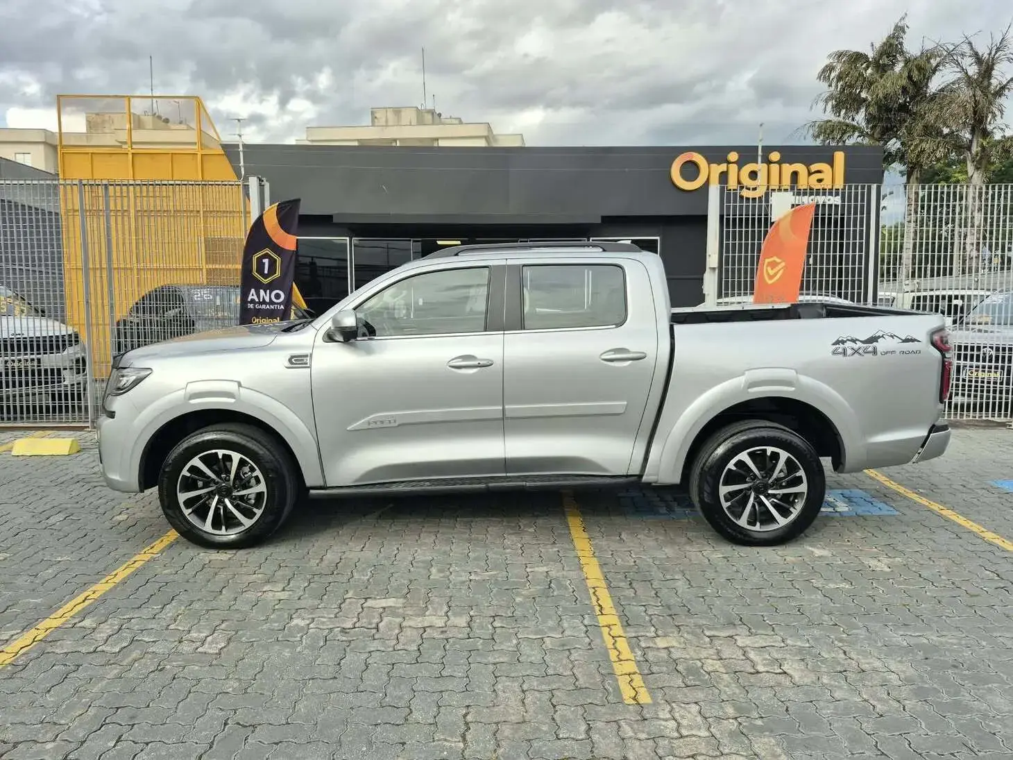 Poer P30 Exclusive 2.4 TDI