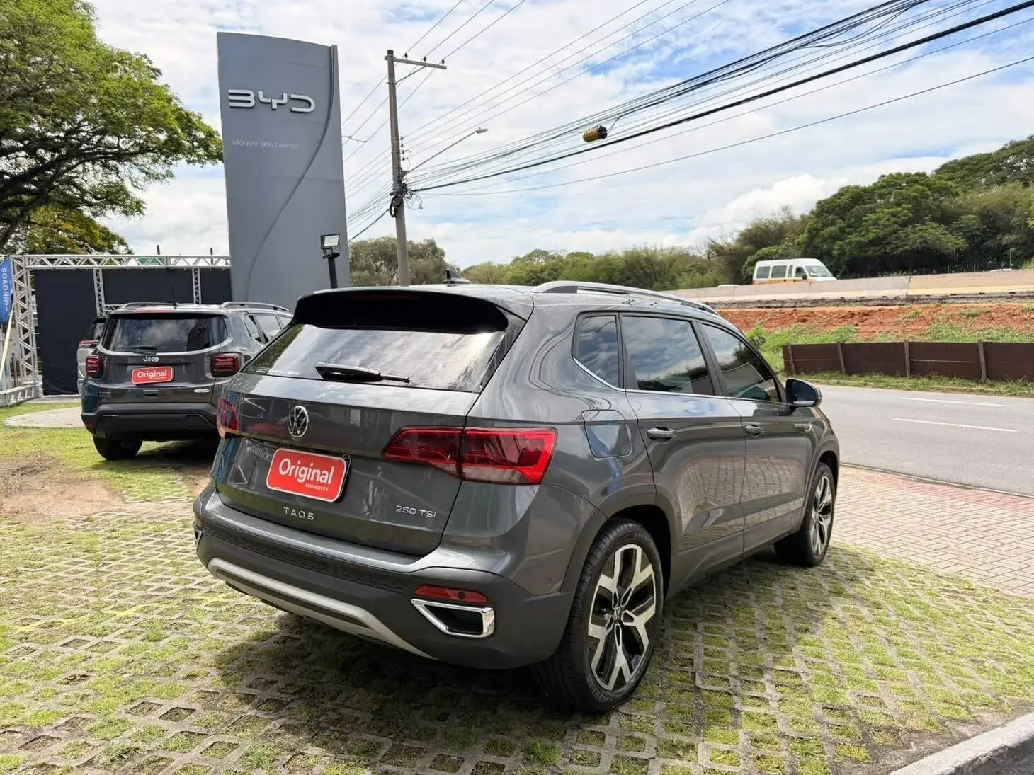 Taos Highline 1.4 TSI